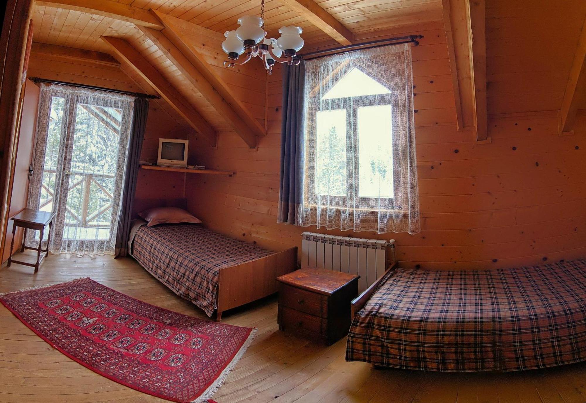 12 Months Estate Guest House Myslovka Room photo