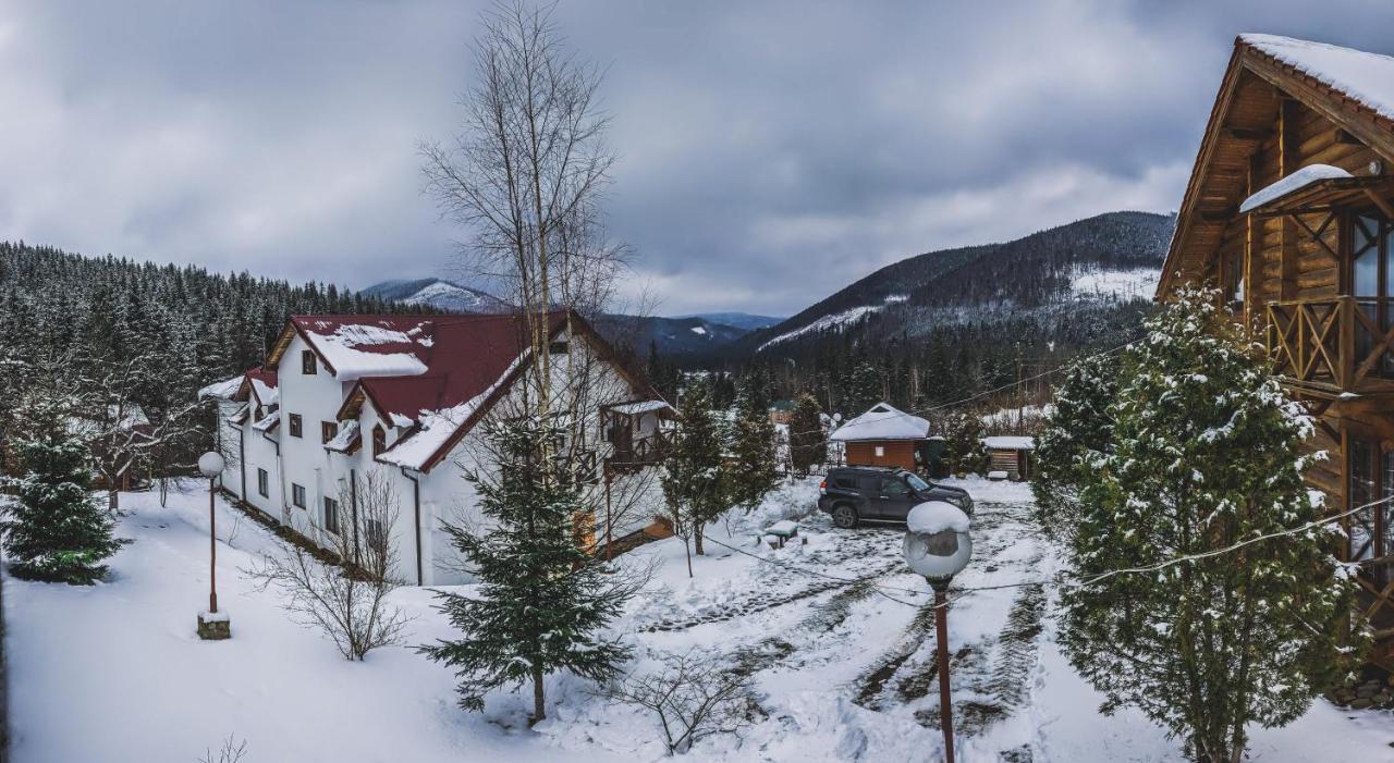 12 Months Estate Guest House Myslovka Exterior photo